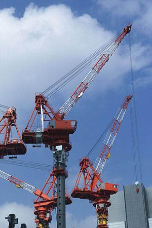 建築資材ショップのUVシルバーシートコーナー