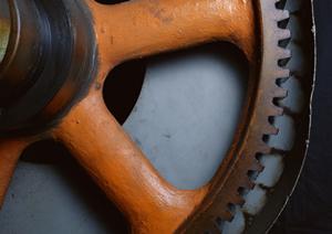 高齢者が安心して乗れる電動車いす